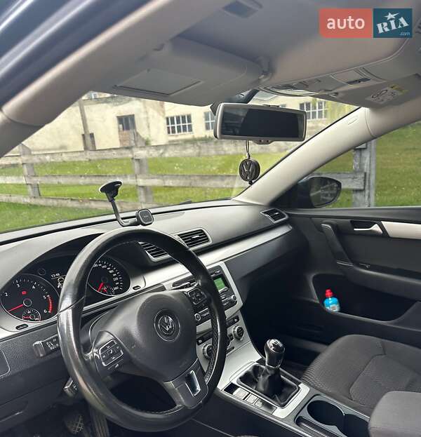 Универсал Volkswagen Passat 2014 в Шумске фото 8 Универсал Volkswagen Passat 2014 в Шумске