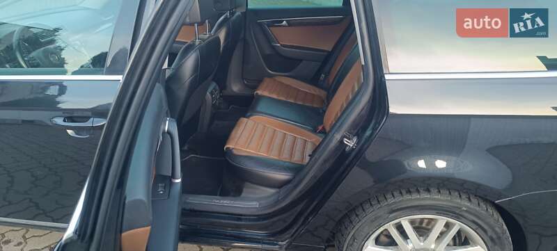 Универсал Volkswagen Passat 2012 в Луцке фото 11 Универсал Volkswagen Passat 2012 в Луцке