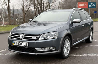 Универсал Volkswagen Passat 2014 в Киеве