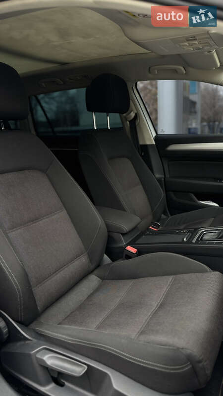 Універсал Volkswagen Passat 2015 в Миколаєві