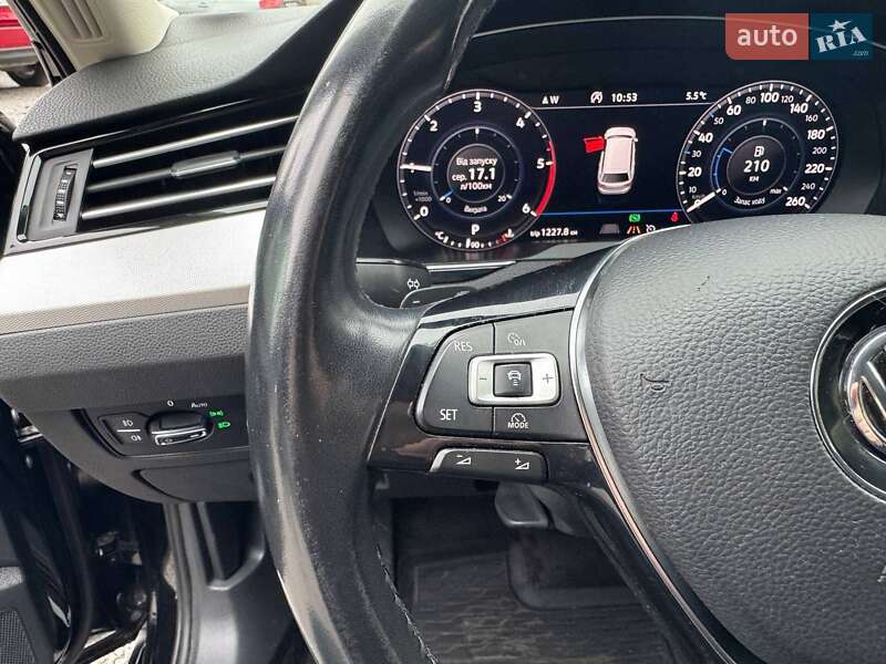 Универсал Volkswagen Passat 2017 в Днепре фото 14 Универсал Volkswagen Passat 2017 в Днепре