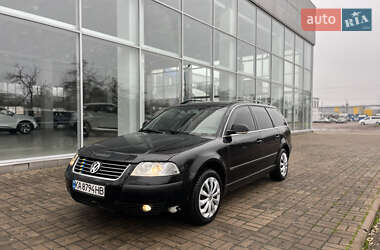 Універсал Volkswagen Passat 2004 в Чернігові
