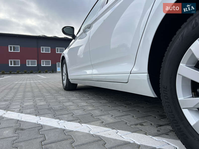 Универсал Volkswagen Passat 2021 в Дубно фото 15 Универсал Volkswagen Passat 2021 в Дубно