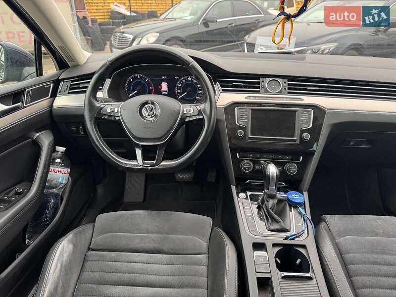 Универсал Volkswagen Passat 2017 в Запорожье фото 14 Универсал Volkswagen Passat 2017 в Запорожье