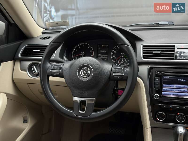 Седан Volkswagen Passat 2014 в Львове фото 41 Седан Volkswagen Passat 2014 в Львове