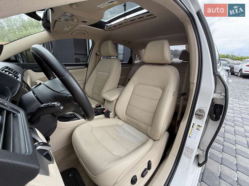 Седан Volkswagen Passat 2014 в Львове фото 44 Седан Volkswagen Passat 2014 в Львове