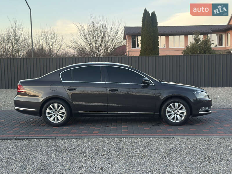 Седан Volkswagen Passat 2011 в Берегово фото 9 Седан Volkswagen Passat 2011 в Берегово