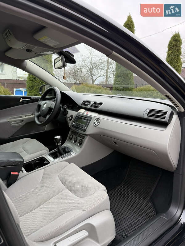 Универсал Volkswagen Passat 2005 в Косове