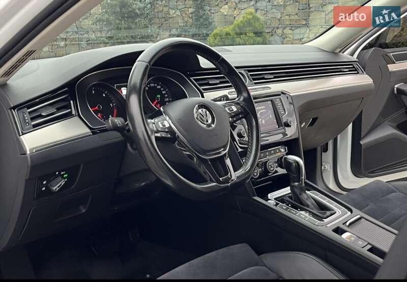 Седан Volkswagen Passat 2016 в Стрию фото 24 Седан Volkswagen Passat 2016 в Стрию
