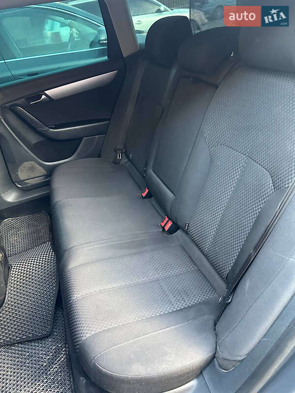 Универсал Volkswagen Passat 2012 в Виноградове фото 4 Универсал Volkswagen Passat 2012 в Виноградове