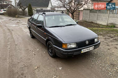 Седан Volkswagen Passat 1991 в Харкові