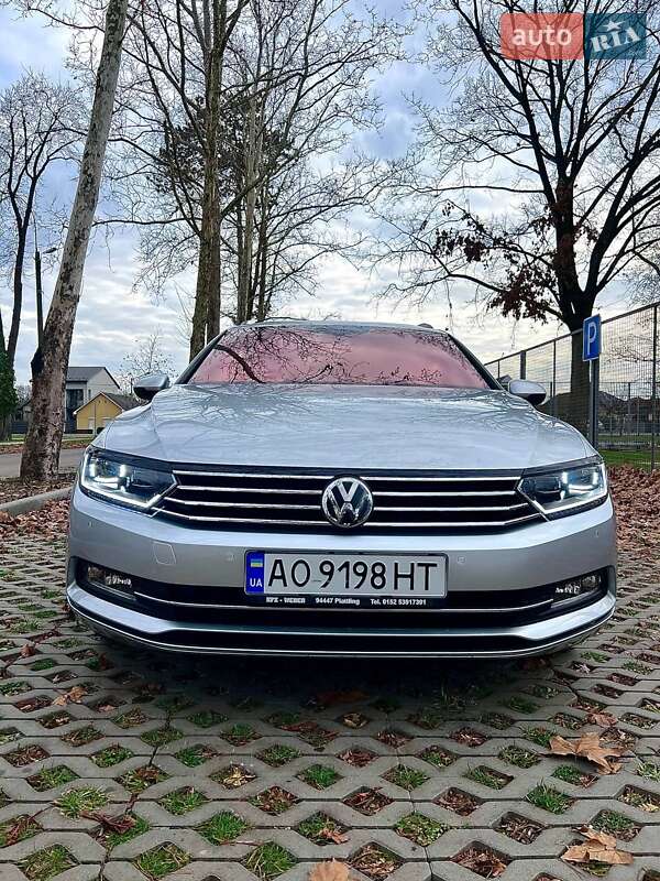 Універсал Volkswagen Passat 2015 в Мукачевому