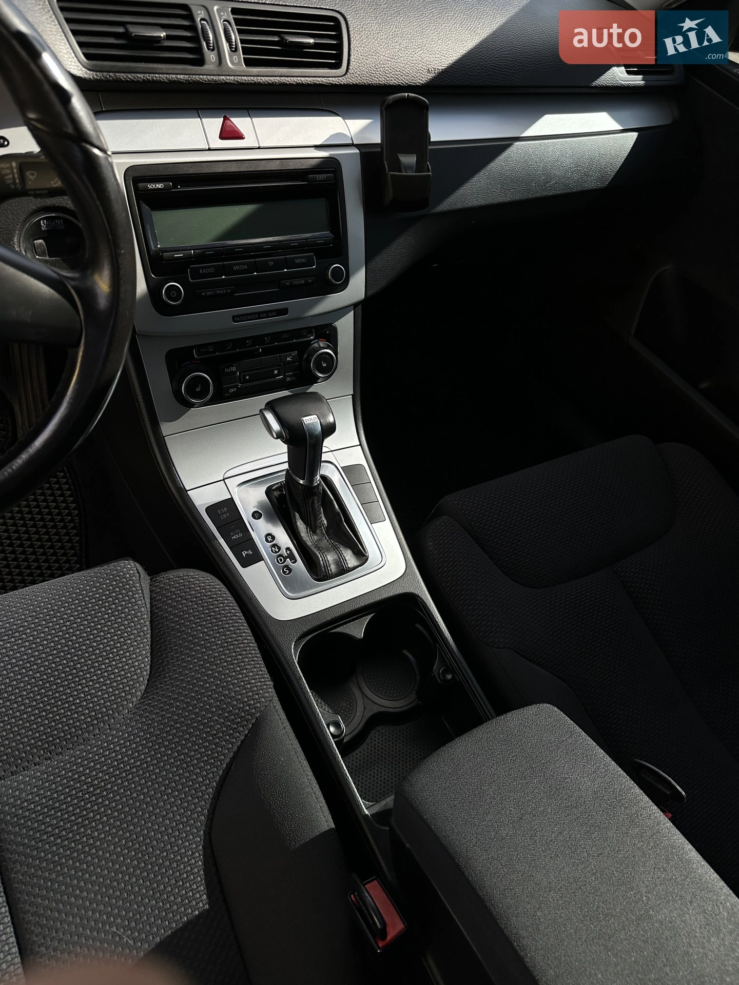 2010 Volkswagen Passat - мініатюра 7