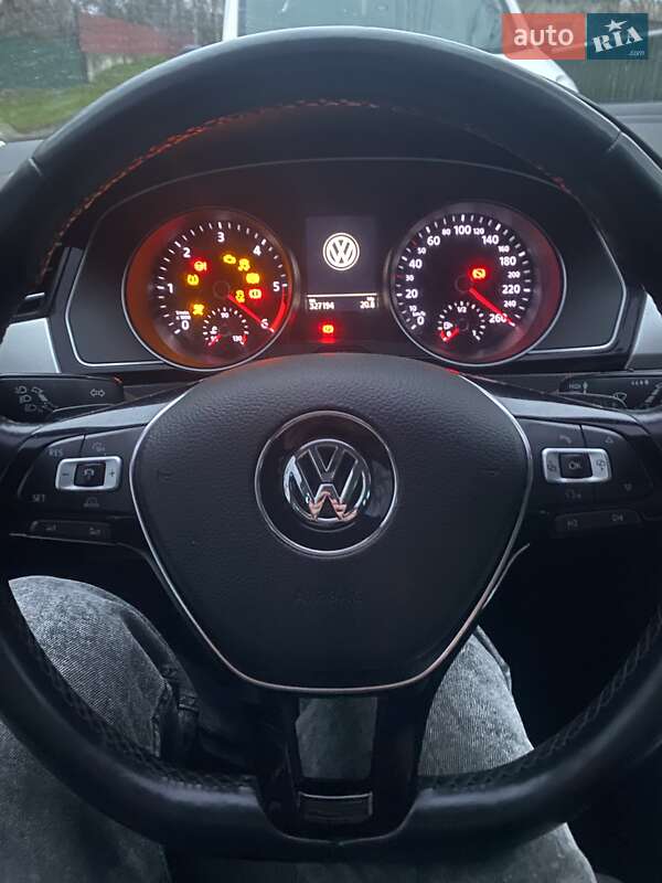 Volkswagen Passat 2016