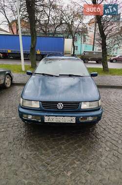 Універсал Volkswagen Passat 1994 в Хмельницькому