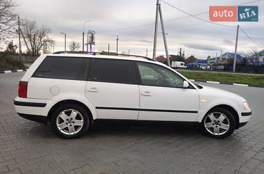 Универсал Volkswagen Passat 1998 в Ужгороде