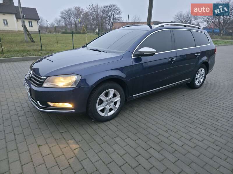 Volkswagen Passat 2011