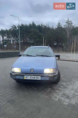Універсал Volkswagen Passat 1992 в Ковелі