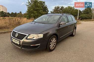 Універсал Volkswagen Passat 2010 в Старокостянтинові