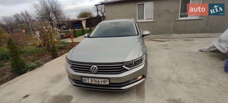 Универсал Volkswagen Passat 2015 в Киеве