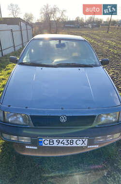 Седан Volkswagen Passat 1989 в Чернигове