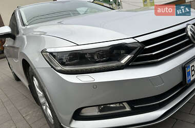 Універсал Volkswagen Passat 2014 в Львові