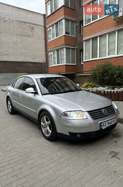Седан Volkswagen Passat 2005 в Харькове