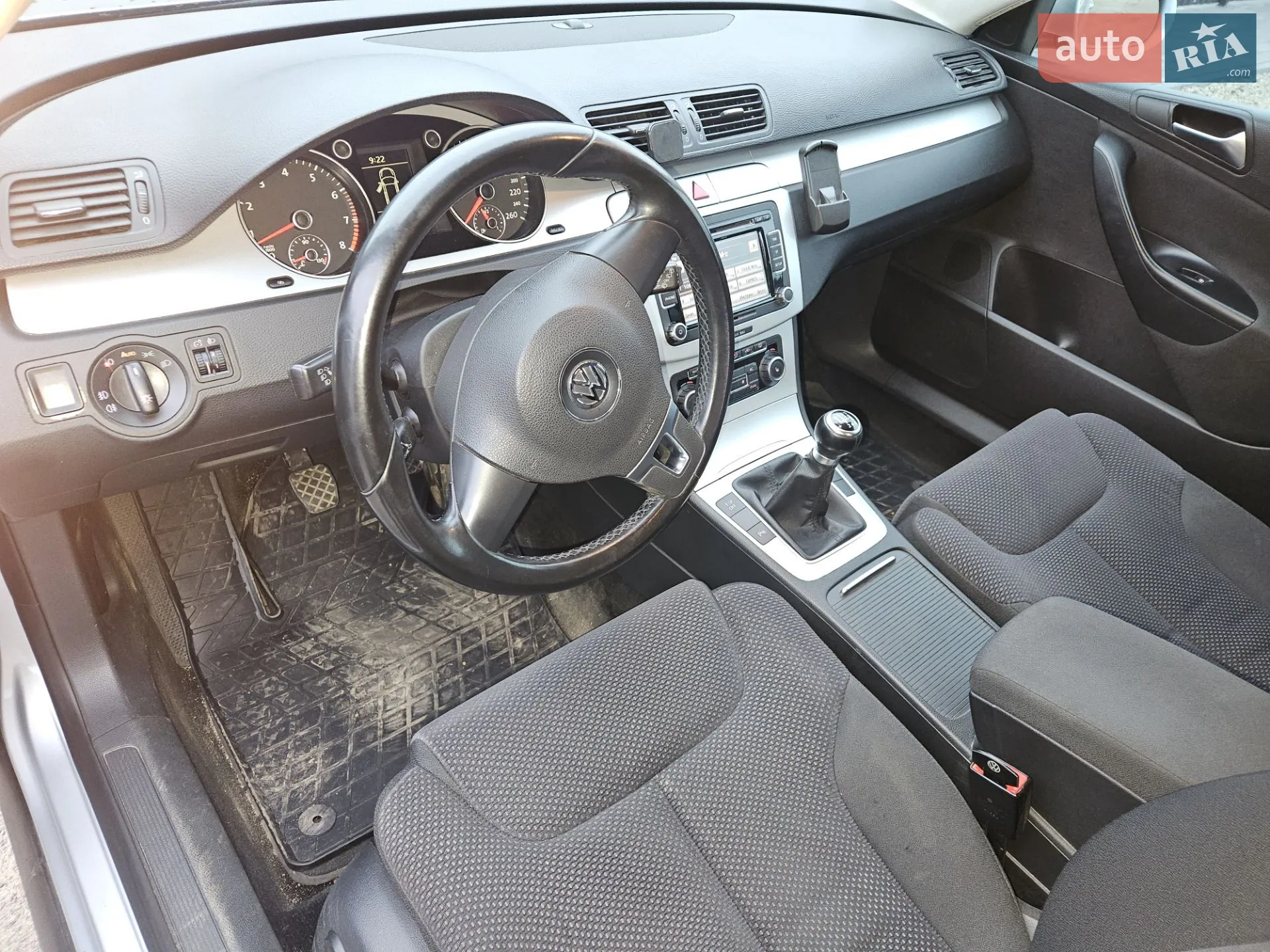 2010 Volkswagen Passat - мініатюра 12