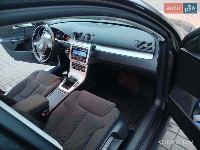 Универсал Volkswagen Passat 2010 в Черкассах