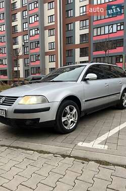 Універсал Volkswagen Passat 2004 в Тернополі