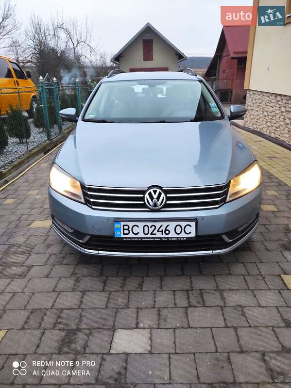 Volkswagen Passat 2011