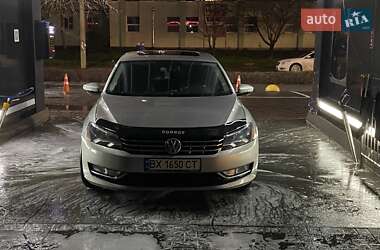 Седан Volkswagen Passat 2012 в Хмельницькому