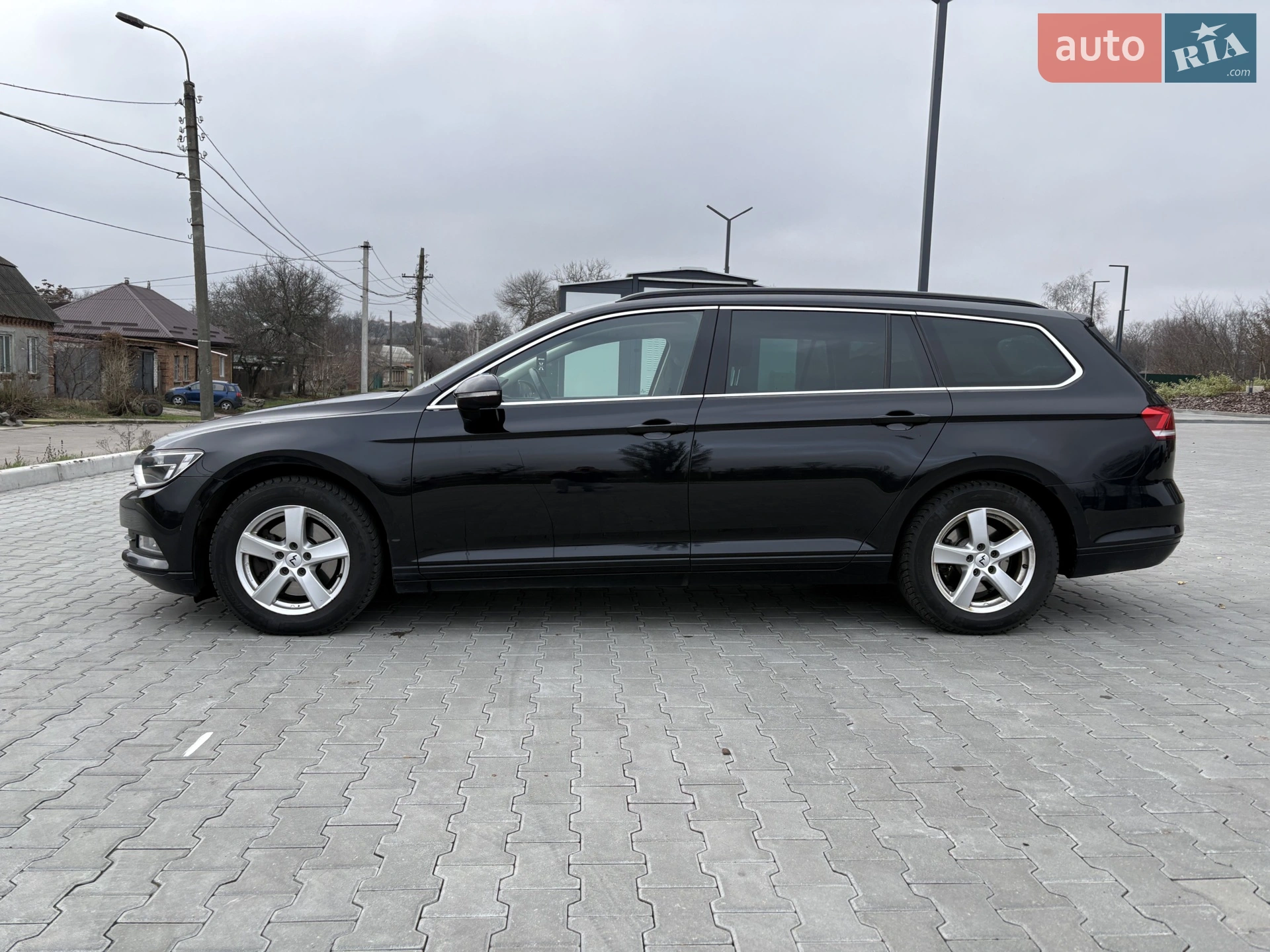 2017 Volkswagen Passat - мініатюра 3