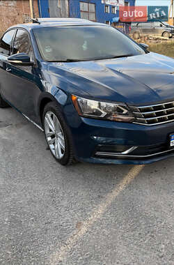 Седан Volkswagen Passat 2019 в Василькове