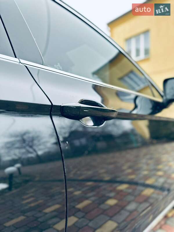 Универсал Volkswagen Passat 2018 в Львове фото 11 Универсал Volkswagen Passat 2018 в Львове