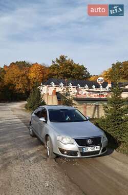 Седан Volkswagen Passat 2008 в Нетешине