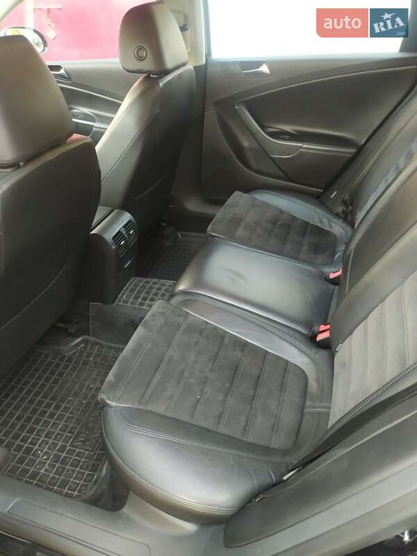 Универсал Volkswagen Passat 2008 в Ивано-Франковске