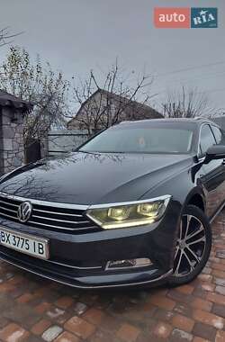 Універсал Volkswagen Passat 2016 в Хмельницькому