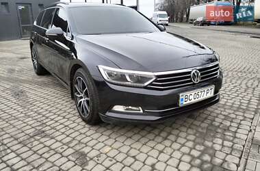 Универсал Volkswagen Passat 2015 в Дублянах