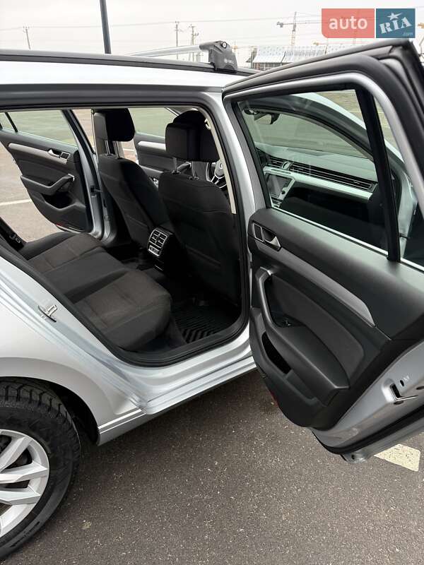 Універсал Volkswagen Passat 2016 в Львові фото 12 Універсал Volkswagen Passat 2016 в Львові