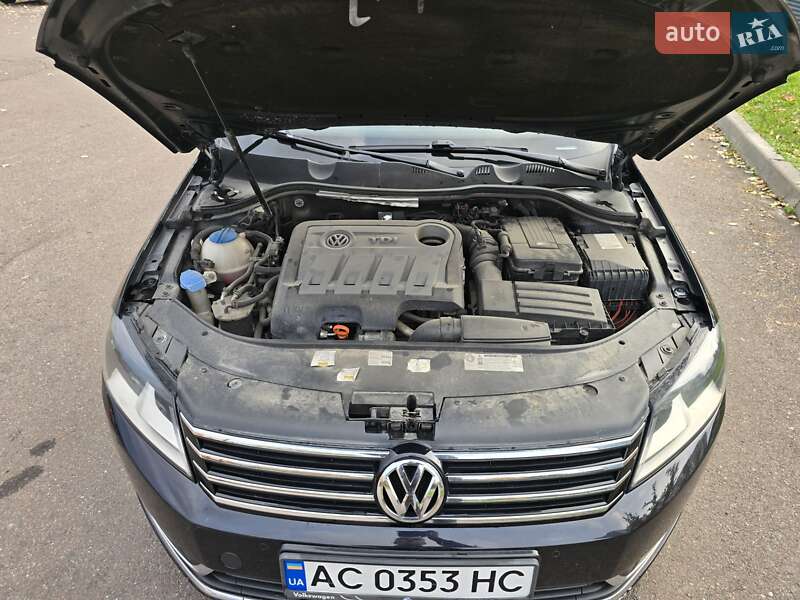 Универсал Volkswagen Passat 2011 в Луцке фото 17 Универсал Volkswagen Passat 2011 в Луцке