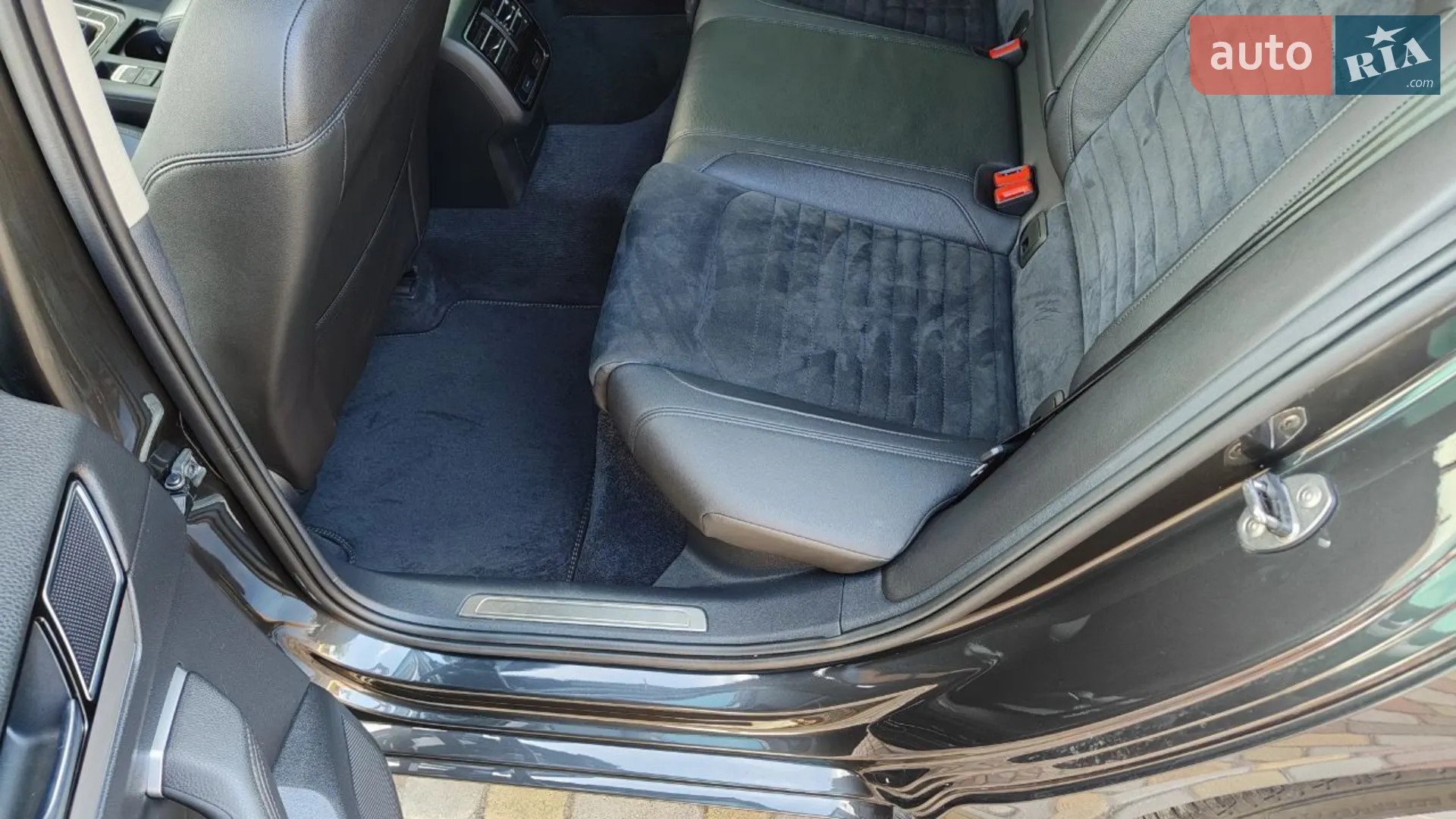 2017 Volkswagen Passat - мініатюра 19