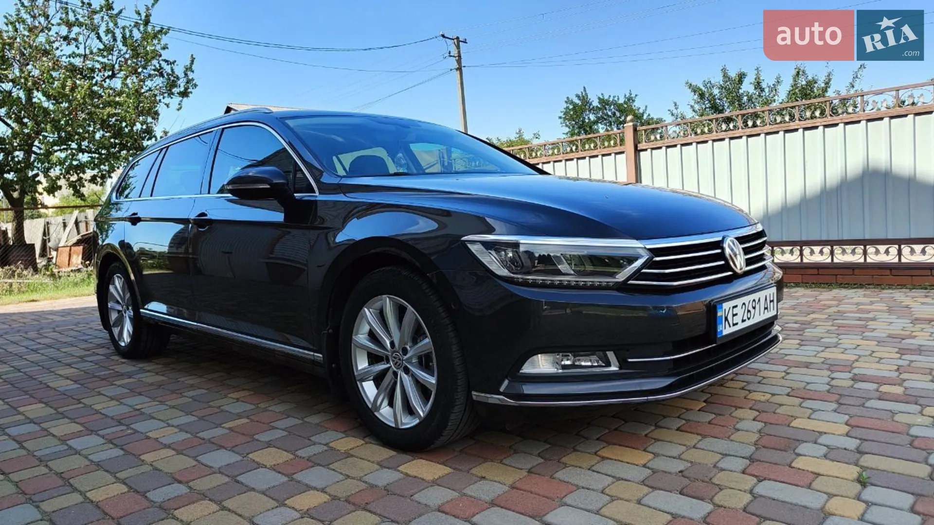 2017 Volkswagen Passat - мініатюра 2