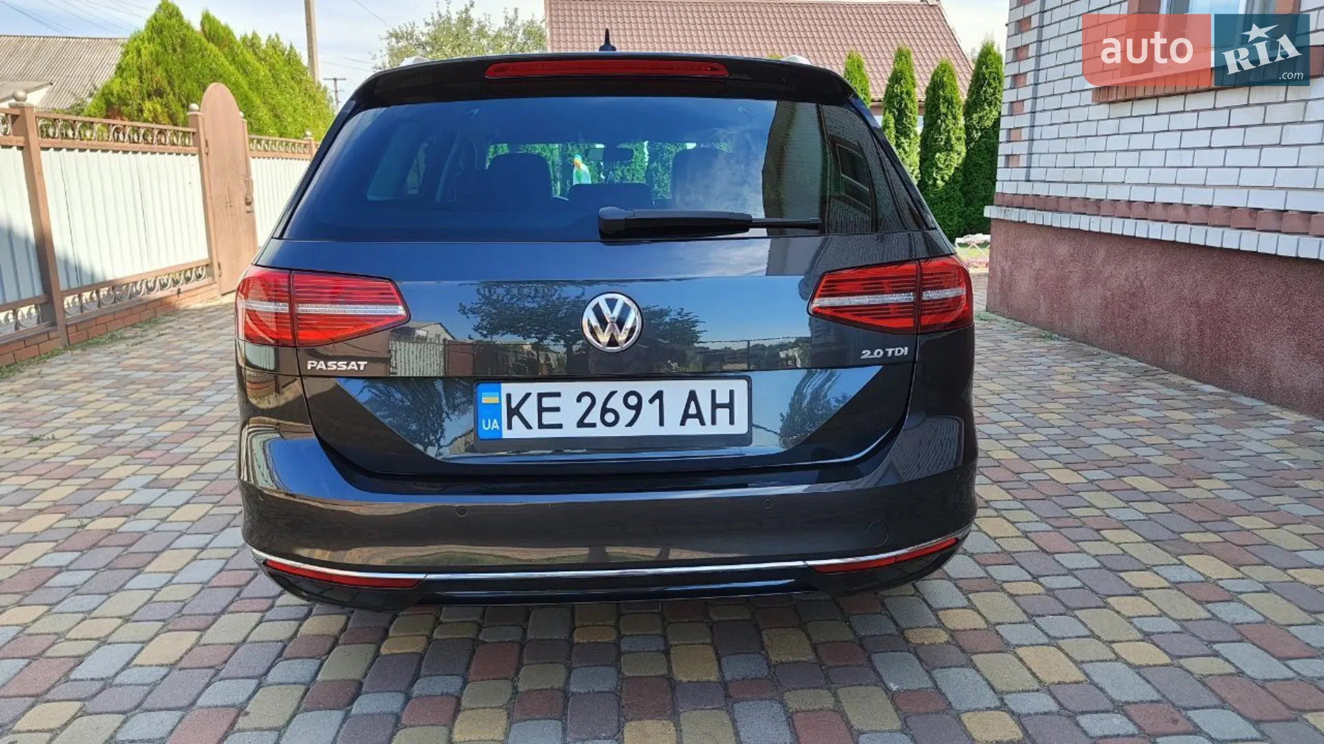 2017 Volkswagen Passat - мініатюра 9