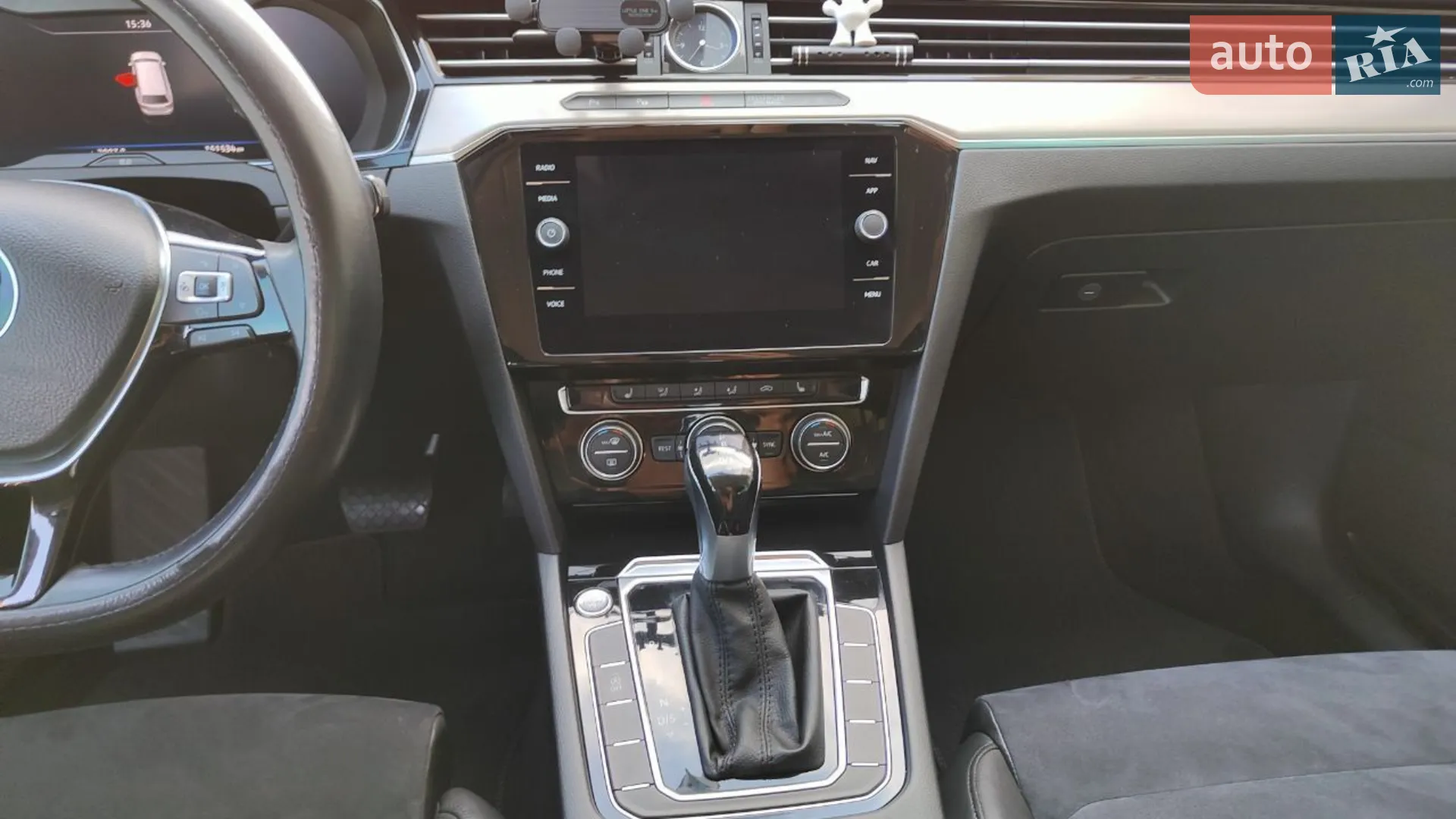2017 Volkswagen Passat - мініатюра 32