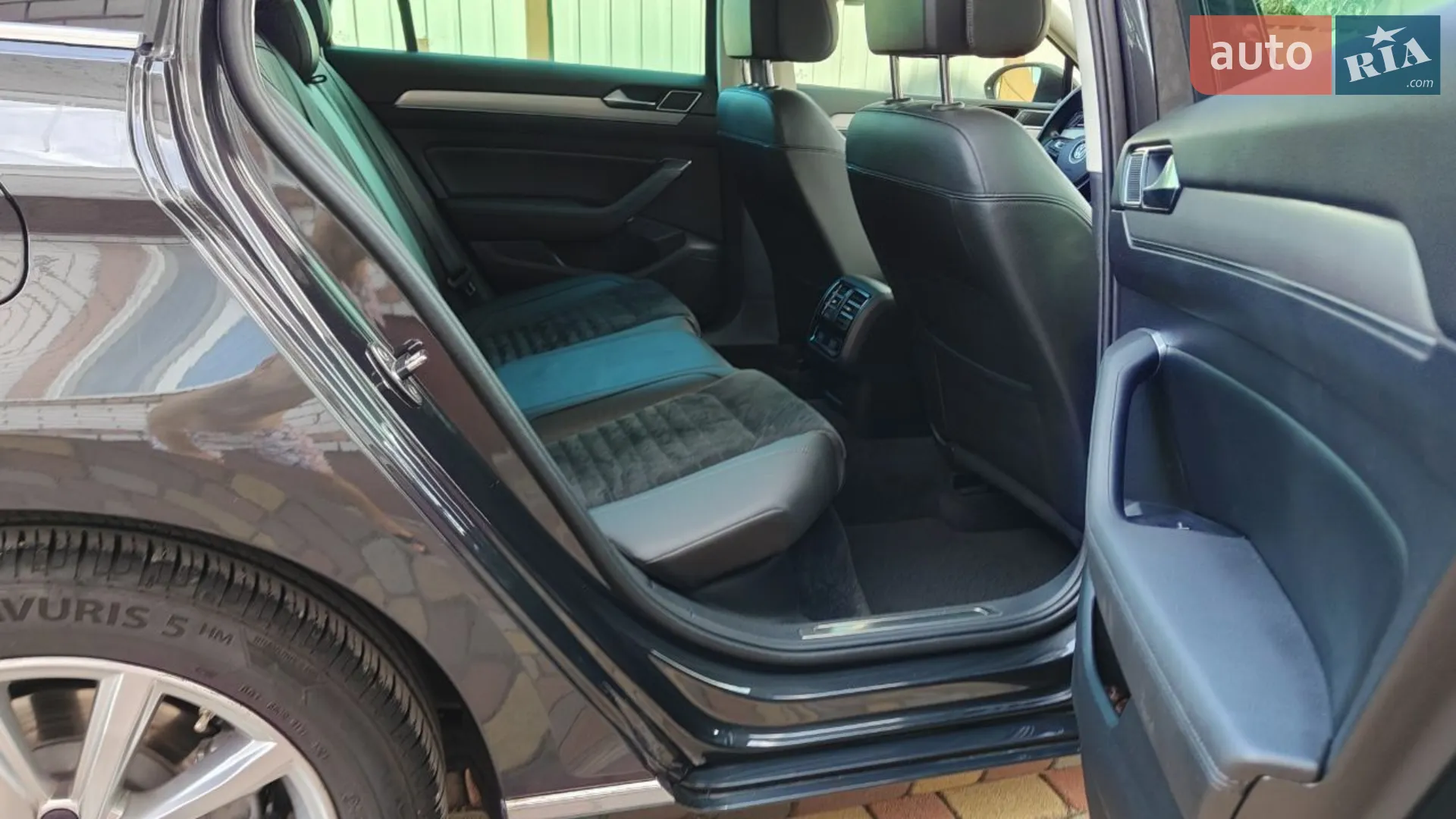 2017 Volkswagen Passat - мініатюра 28