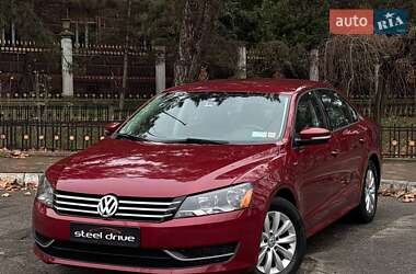 Седан Volkswagen Passat 2014 в Миколаєві