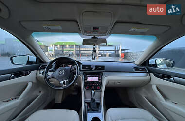 Седан Volkswagen Passat 2015 в Хмельницькому