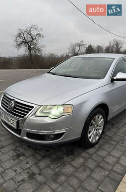 Седан Volkswagen Passat 2007 в Ужгороде