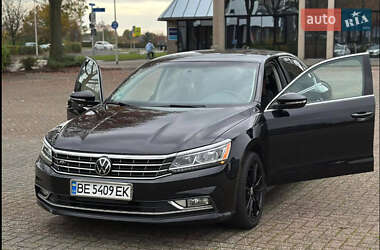 Седан Volkswagen Passat 2018 в Миколаєві